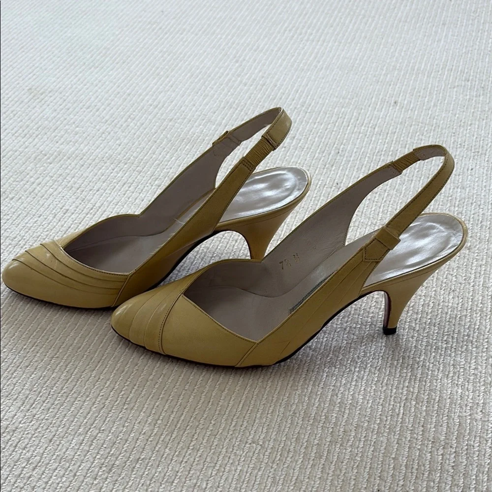 Evan Picone Yellow Slingback Heels size 7.5